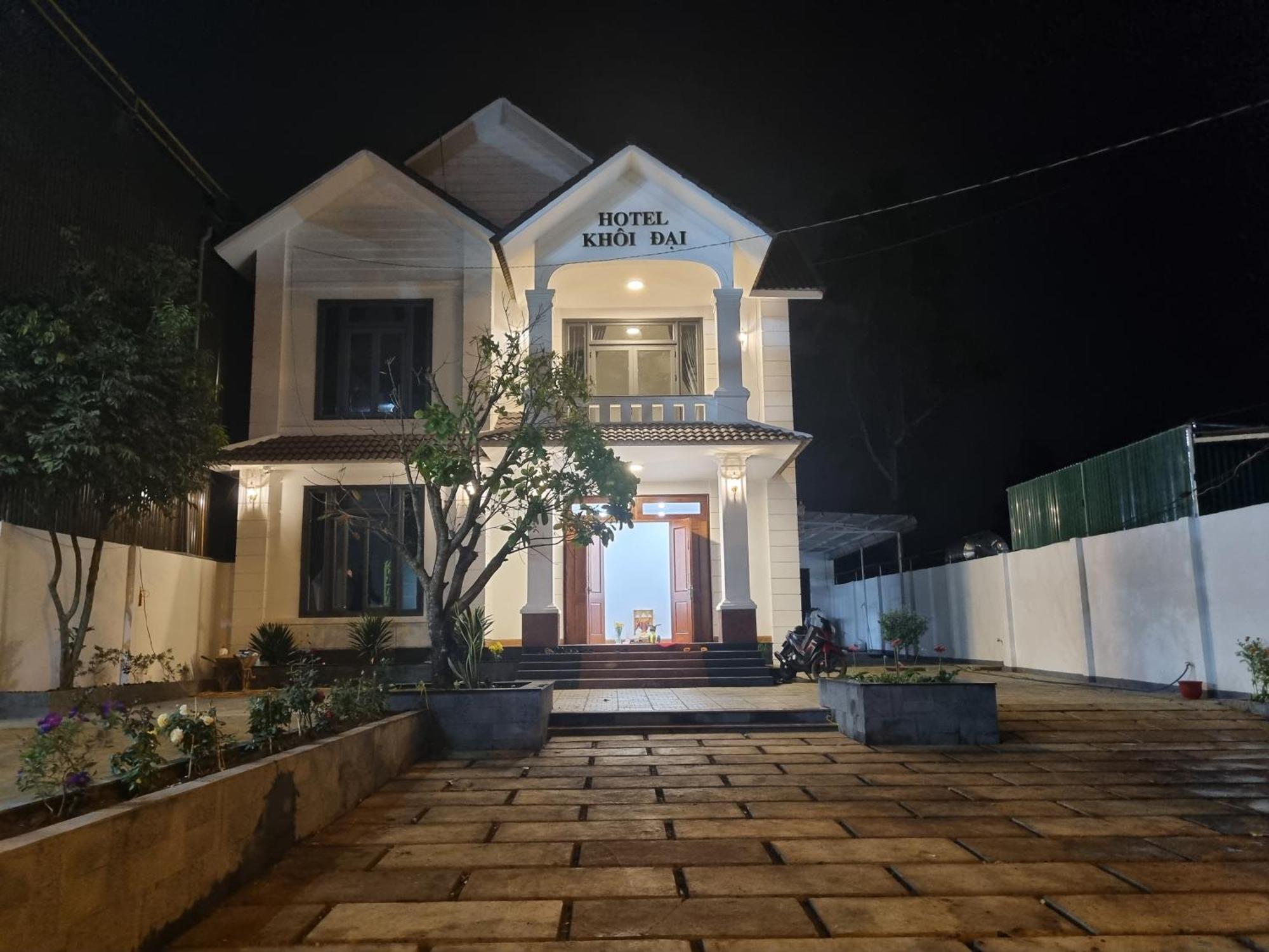 Khoi Dai Hotel Buon Ma Thuot Exterior foto