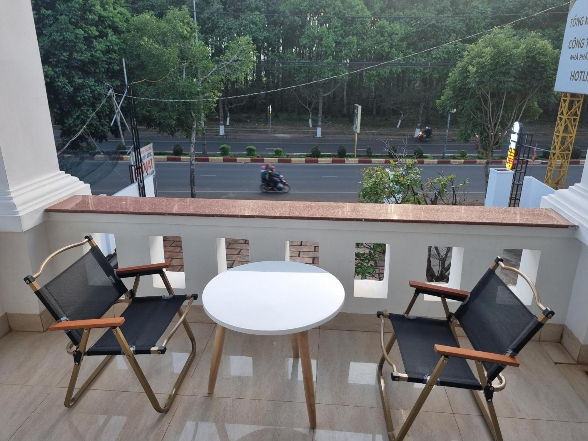 Khoi Dai Hotel Buon Ma Thuot Exterior foto